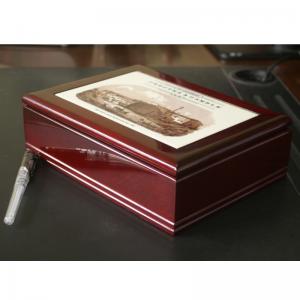 유리 기와 상자