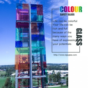 중국 6.38mm 8.38mm 잘 또는 색 성질이 건축 응용 이중 유리 가격