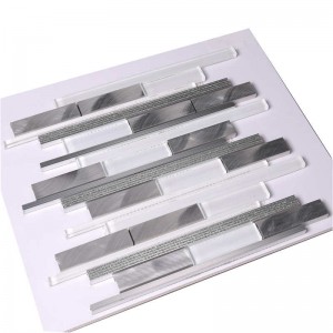 슈퍼 화이트 유리 \u0026 Alu 욕실 벽 모자이크 타일