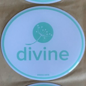 폴리 우레탄 수지 작거나 큰 돔형 스티커 - 폴리 우레탄 수지 3M 강한 접착 성 방수 자외선 및 황변 레지스트 디지털 또는 실크 인쇄