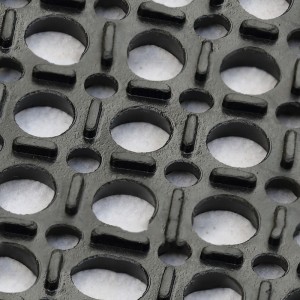 연동 SBR 고무 스키 리조트 및 플레이 그라운드 용 배수 고무 매트