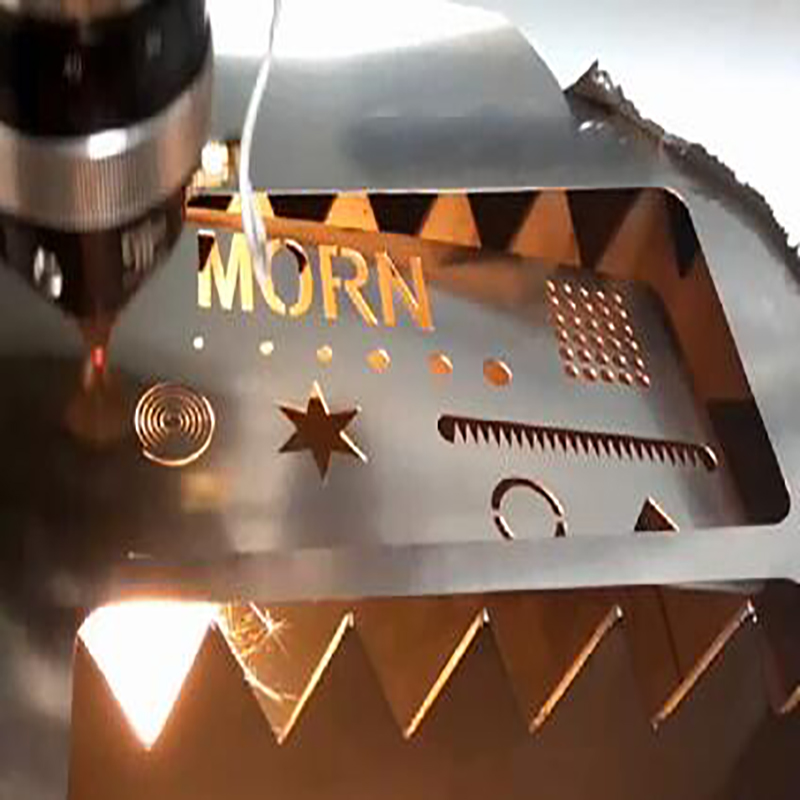 CO2 레이저 커팅 머신에 비해 파이버 레이저 커팅 머신의 장점