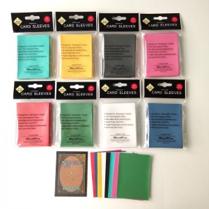 표준 MTG 크기 컬러 매트 게임 카드 슬리브 66x91mm