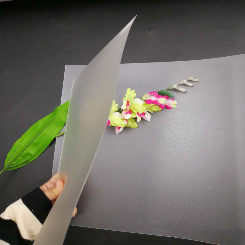 명함 또는 의류 태그 인쇄에 대 한 높은 품질 0.5 mm 서 리 낀된 플라스틱 애완 동물 얇은 시트