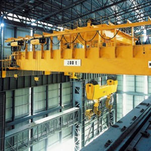 절연 오버 헤드 크레인