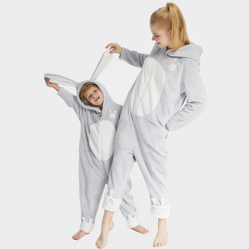 가족 일치 플란넬 양털 자수 Onesie