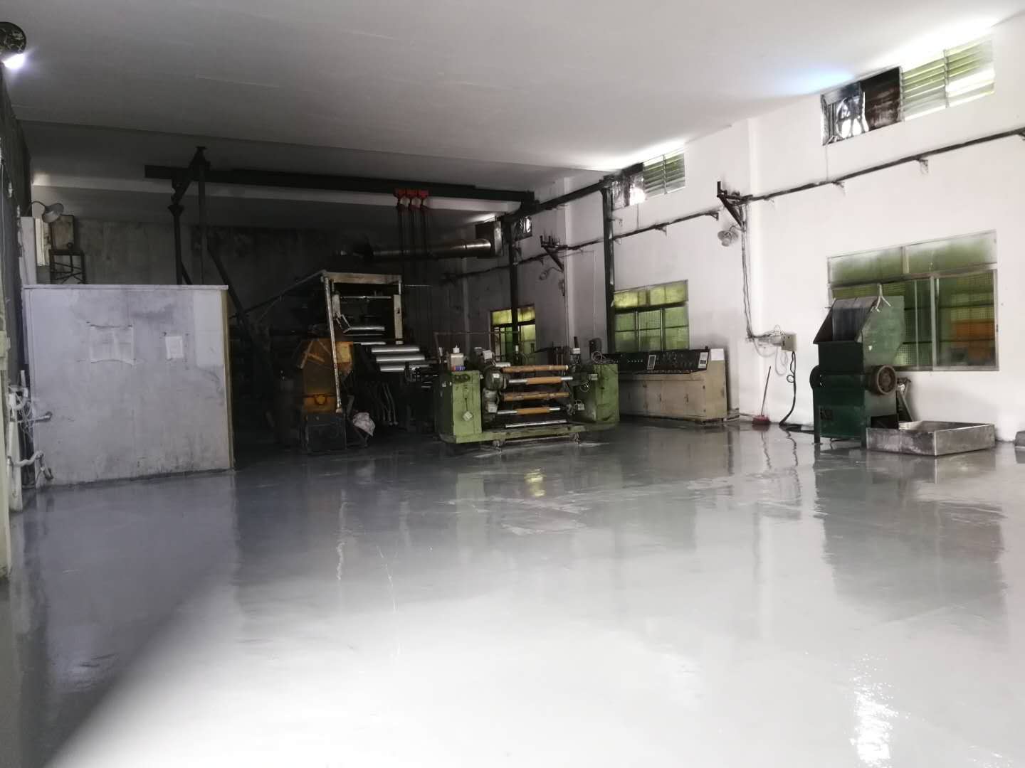 1547156179446455.jpg PVC车间从新装修完毕2.jpg