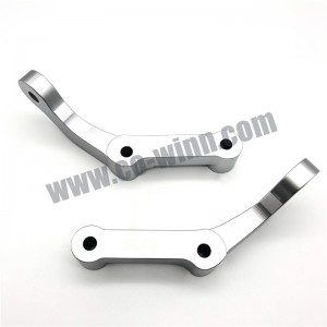 사용자 지정된 단조 / CNC 머시닝 알루미늄 집회 자동차 스티어링 팔 자동차 부품 예비 부품 판매 부품 후