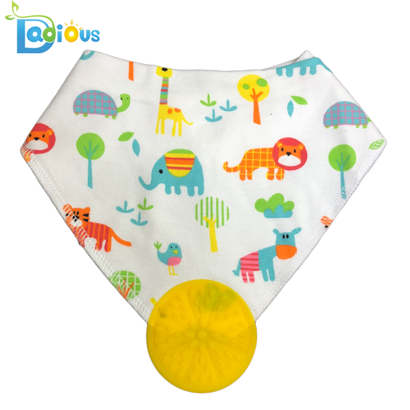 최신 디자인 BPA 무료 Bib Chew Bandana 코튼 Teether Bandana Bib Drooling 및 Teething을위한 Baby Bibs