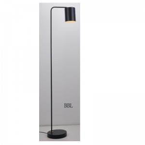 금속 그늘을 가진 전기 스탠드 및 그늘 기능 조정