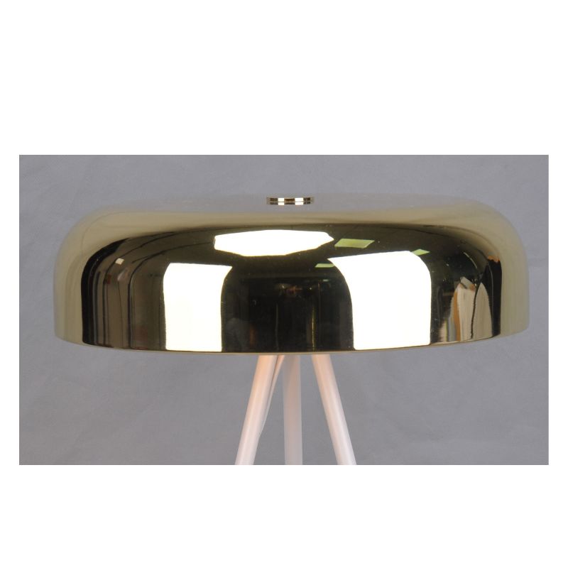 금속 그늘을 가진 삼각대 램프