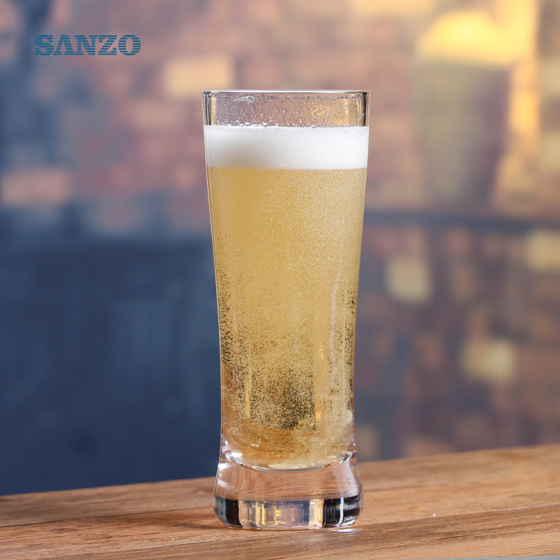 Sanzo 150ml 소녀 몸 로고를 가진 유리제 맥주 컵 색깔 맥주 잔 무연 맥주 유리