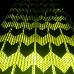 고품질 사용자 정의 디자인 교통 도로 안전 빨간색 흰색 반사주의 플라스틱 경고 표시