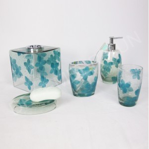 데칼 욕실 액세서리 세트와 투명 유리