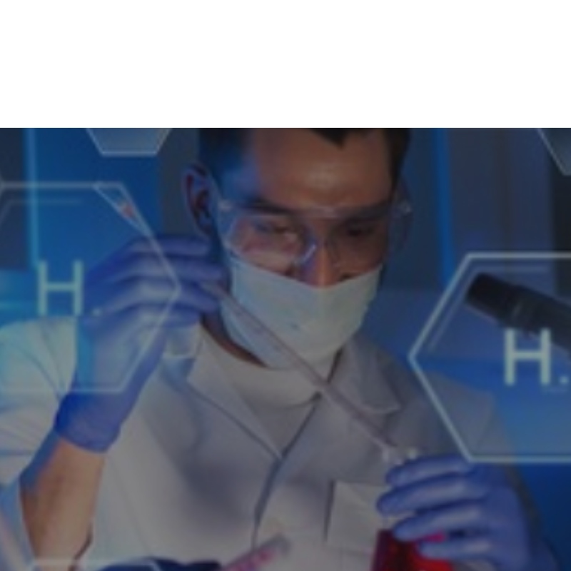 108 명의 중국 자원 봉사자 가 그들의 경력 을 이야기 했다.그 중에서 도 진 웨 이 는 중요 한 장군 과 군사 과학자 로 재판 을 진행 하고 있다.