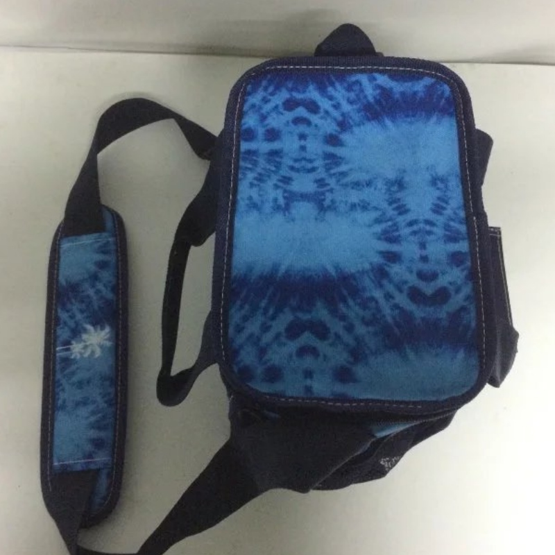 아이스 팩 삽입이있는 절연 형 쿨러 백