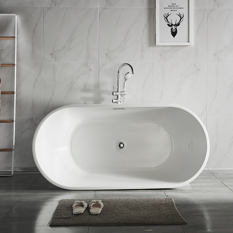 현대 백색 욕실 은 속 이 꽉 찬 표면 에 독립 된 욕조 로 호텔 프로젝트 나 가정 에서 사용 하기에 적합 하 다.