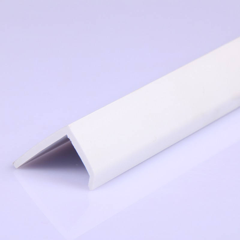 고품질 저가를 가진 주문 L 모양 보호 pvc 플라스틱 손질 단면도