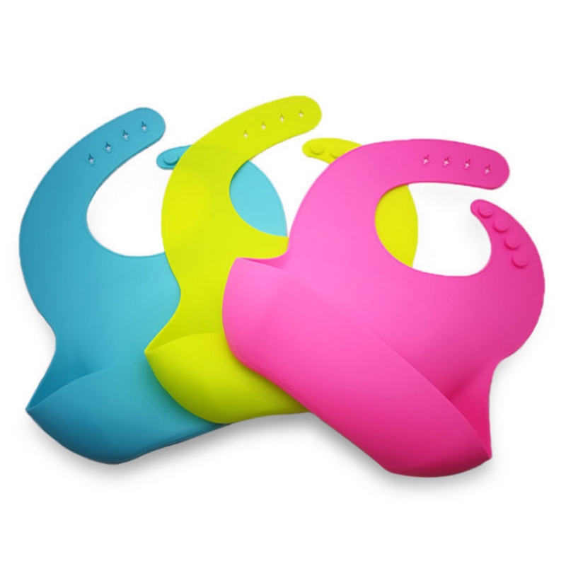 본 공장 은 실리콘 턱받이 를 공급 하여 품질 이 우수 하 다