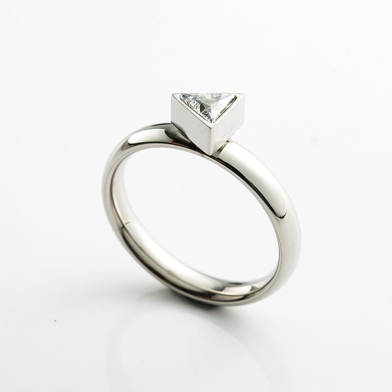 여성용 스테인레스 스틸 링 골드 \/ 로즈 골드 \/ 실버 링 CZ 스톤 링