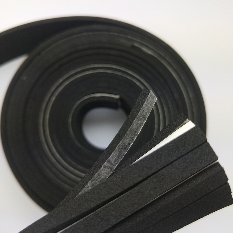 공장은 검은 색 EPDM 폼, 난연성 접착 폼, 충격 흡수 및 밀봉 폼을 다이 컷 할 수 있습니다.