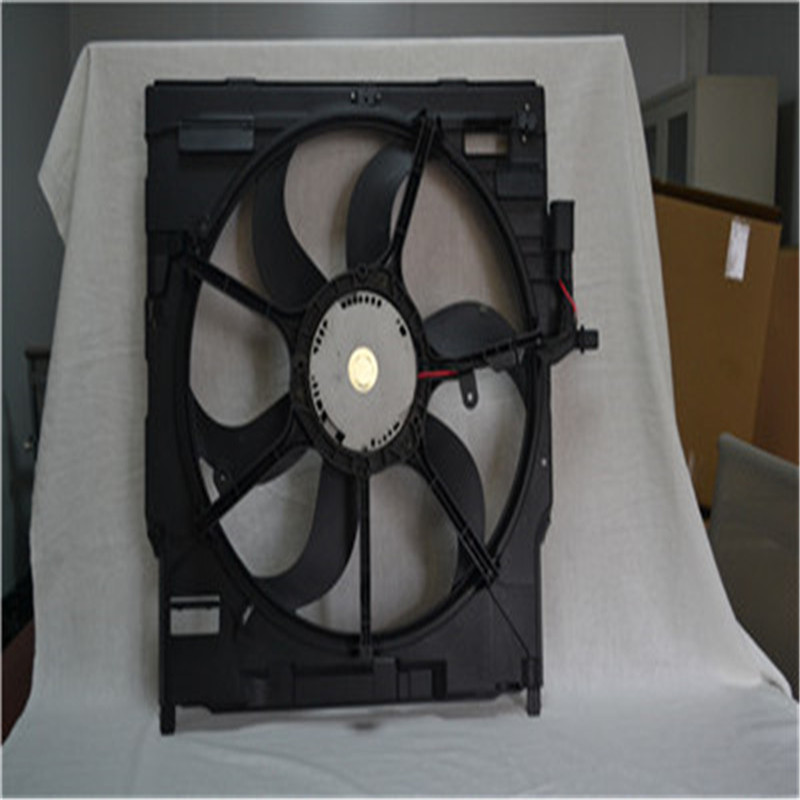 BMW E70 / E71 OEM # 17428618239 17428618238 용 라디에이터 냉각 팬