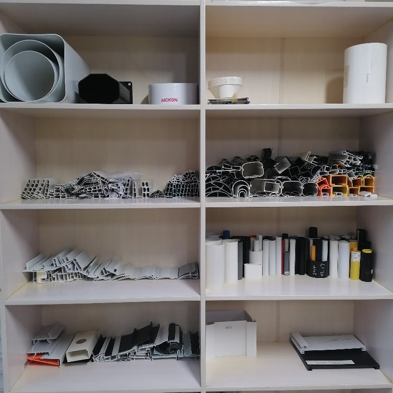 이산 화 티타늄 은 이 형 재 의 내 후 성 에 어떤 영향 을 줍 니까?