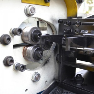 HB - 60 모터 축 등관 자동 구 르 기