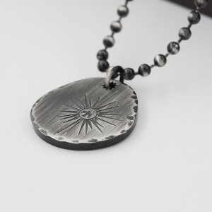 골동품 블랙 목걸이 빛나는 스타 펜던트 스테인레스 스틸 라운드 목걸이