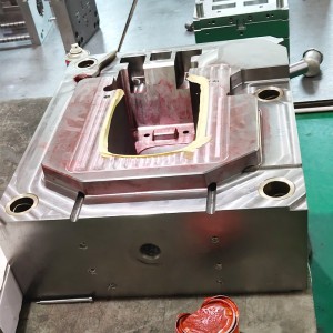 맞춤형 의료용 초음파 기기는 PP ABS 플라스틱 액세서리 사출 성형이 필요했습니다.