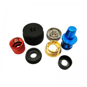 공장 에서 맞 춤 형 으로 알루미늄 양극 산화 와 스 테 인 리 스 스틸 부품 을 가공 하 다.