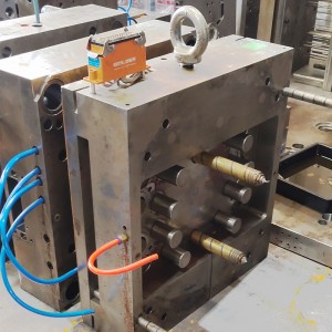 제조 업체 중국 사용자 지정 전문 사출 금형 만드는 정밀 플라스틱 금형