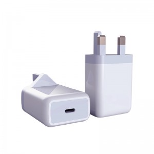 Type-C 스마트 급속 충전기 _MW21-106