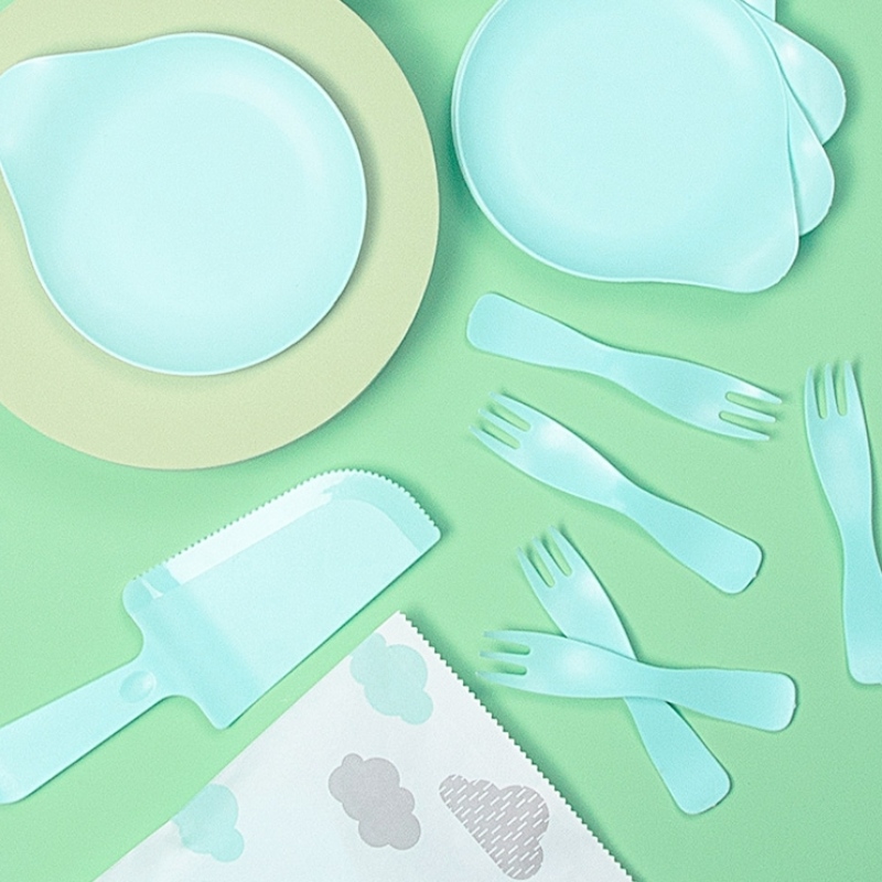 분해성 원료 PBAT의 가격은 급격히 증가했습니다.