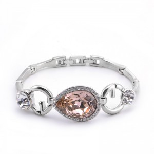 오스트리아 크리스탈 심장 모양의 팔찌