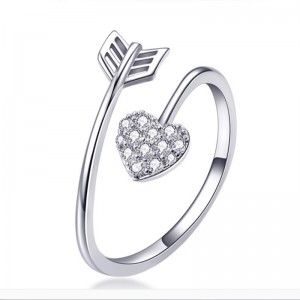 큐피드는 하나님 반지를 좋아합니다