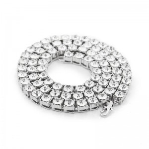 힙합은 쿠바 사슬로 가득합니다