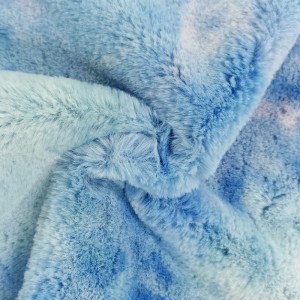 재활용 된 벨벳