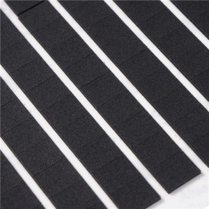 특수 모양의 Poron LE-20 폼 충격 흡수 및 압축 검은 거품 0.5mm 난연성 폼 공급