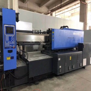 160 톤 초침 사출 성형기