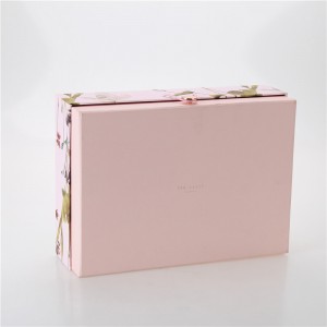 고품질 골 판지 종이 선물 상자입니다