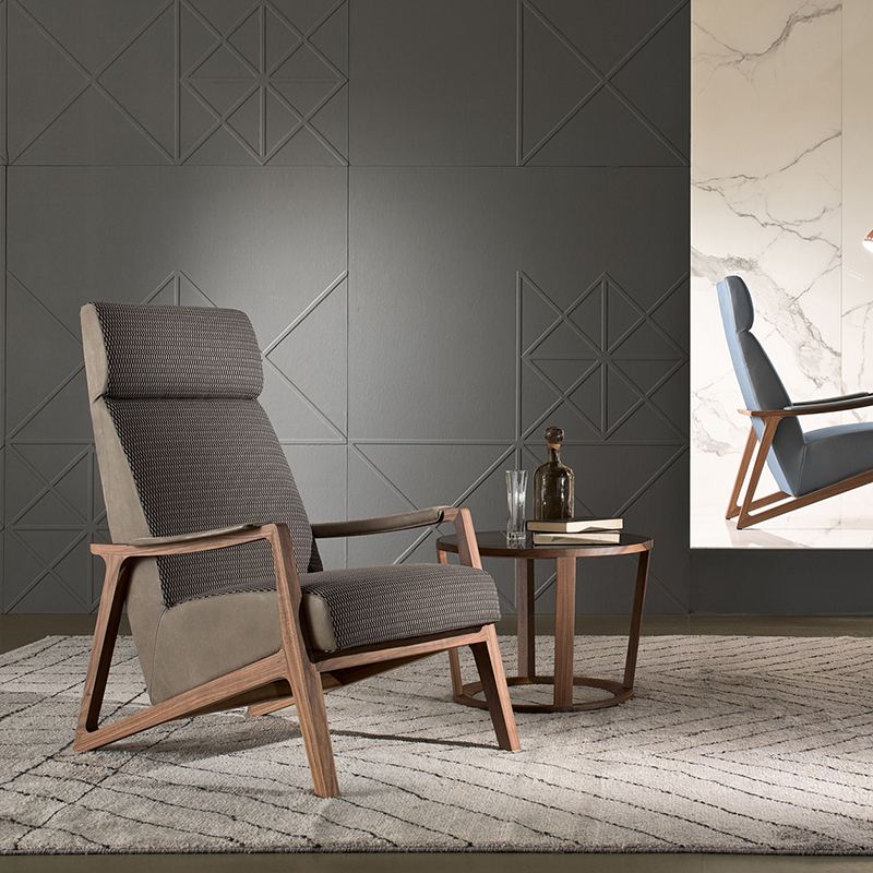 편안한 휴식 싱글 등받이 중반 세기 High Back in Walnut Solid Wood Frame 가죽 악센트 라운지 의자