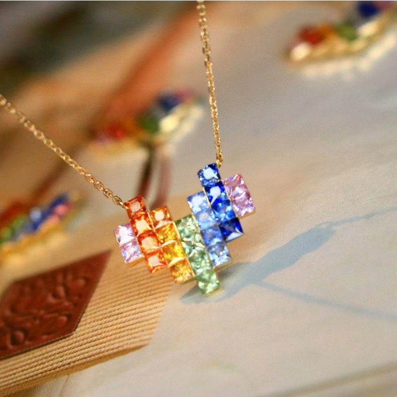 Tuochen Jewelry New 18k 옐로우 골드 화려한 사파이어 무지개 심장 목걸이