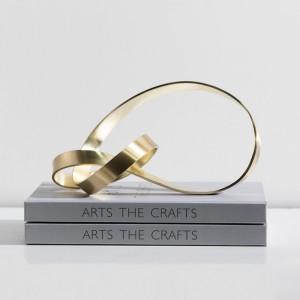 골드 möbius 스트립