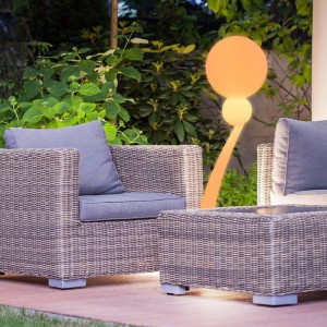 야외 정원 장식을위한 LED 방수 조경, 크리스마스 추수 감사절 장식을위한 컬러 변경 가능한 RGB LED 스탠딩 램프, 메인 전원