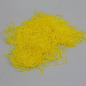 노란색 충전 주름 파쇄 종이