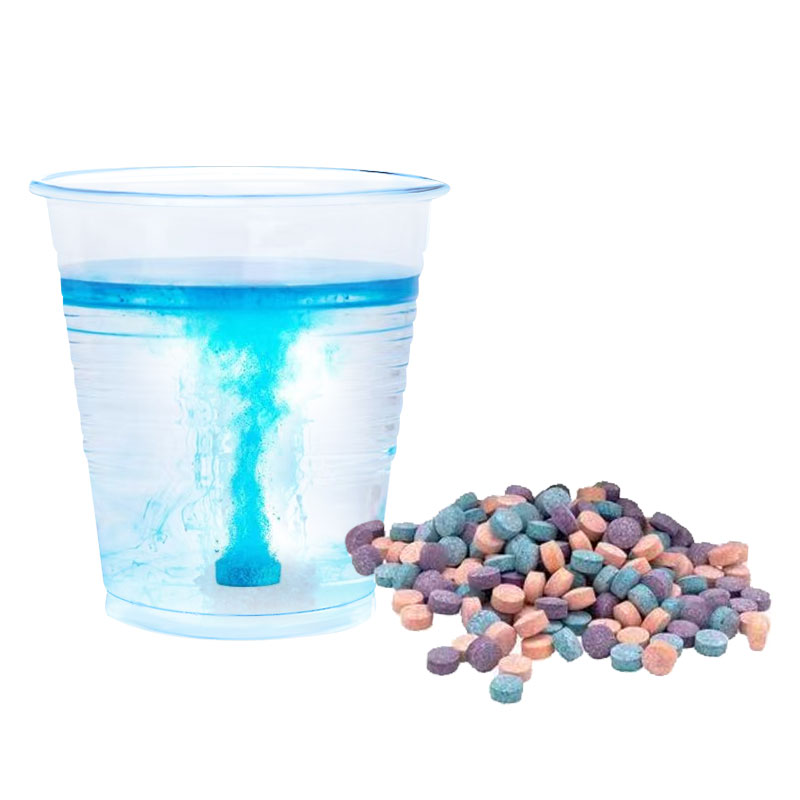 물을 흡수하여 커지는 마법 장난감