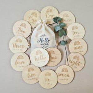 나무 인공물 임신 한 아기 달 이정표 카드 나무 월간 기념 카드 성장 카드