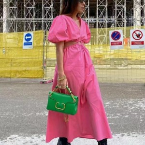 섹시한 V-Neck Lantern Short Sleeve Dress