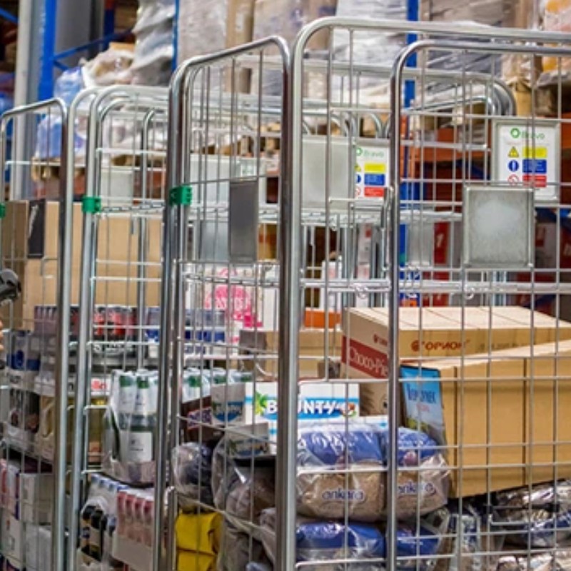 창고 선반 및 물류 트롤리와 같은 새로운 장비는 어떤 이점이 있습니까?